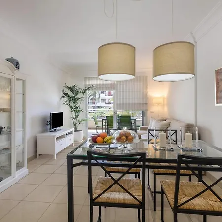 Marina Apartment *